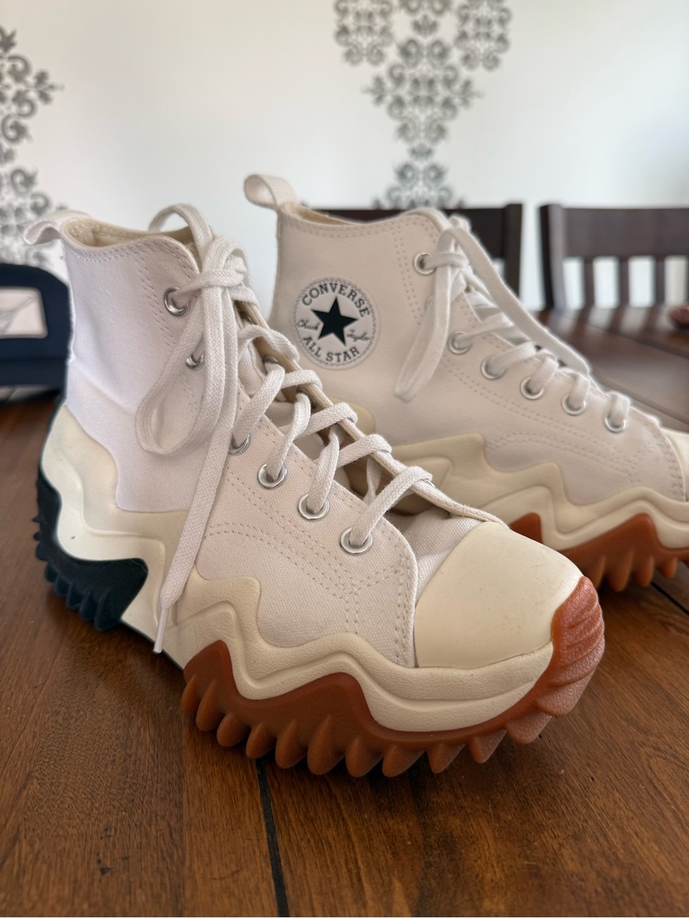 Converse Run Star Motion High Top Sneakers - White/Tan